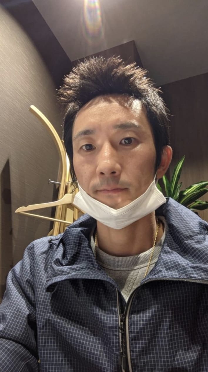 カウンセリング室で話を聞くワタクシ