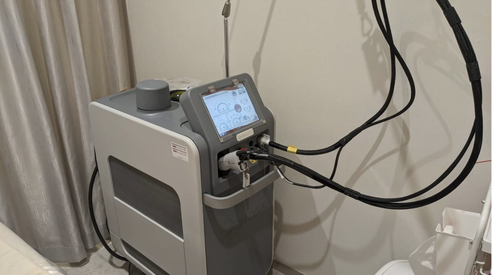 あおばクリニックのヒゲ脱毛マシン「Gentle Max Pro」