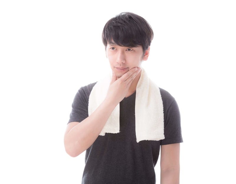 ヒゲ脱毛してスッキリ毎朝の時間にゆとりがある男性